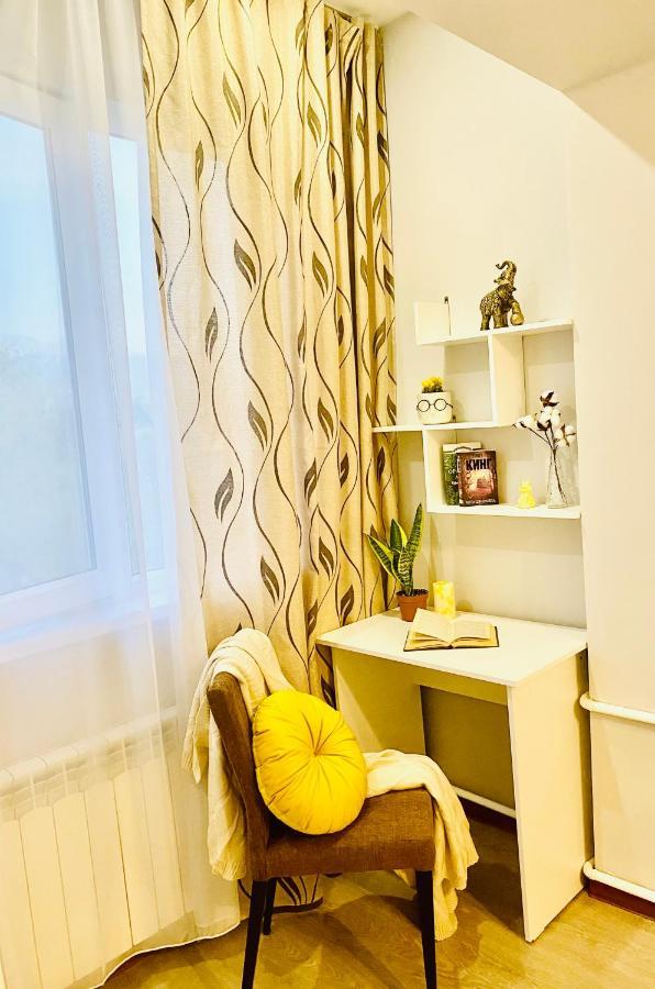 Like Home Apartments Timiryazev Street อัลมาตี ภายนอก รูปภาพ