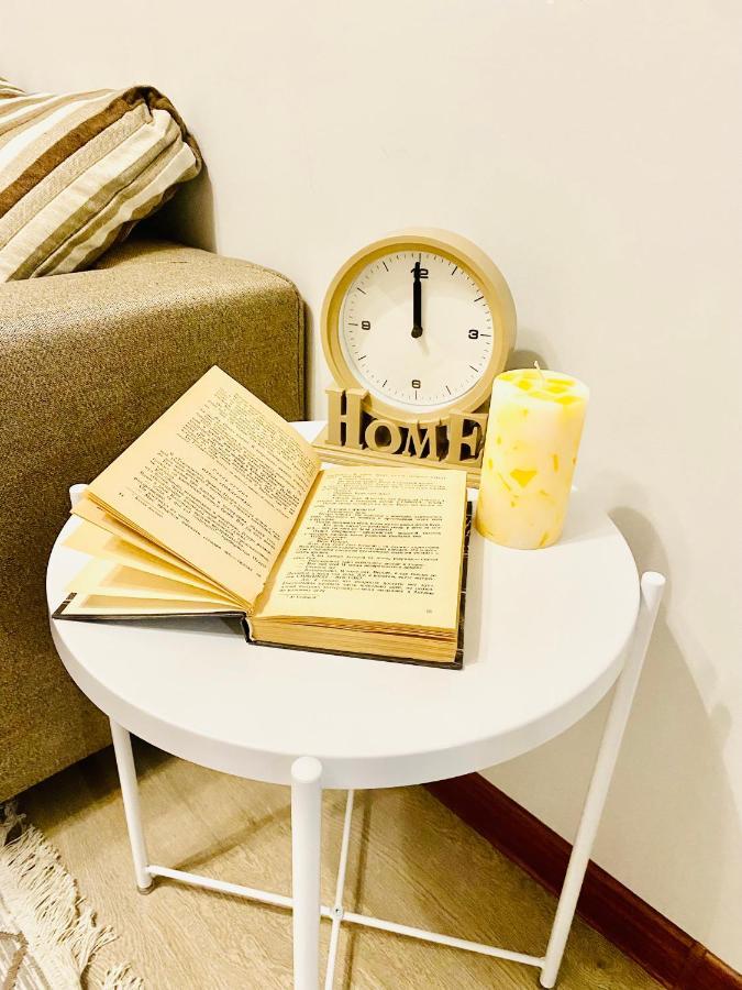 Like Home Apartments Timiryazev Street อัลมาตี ภายนอก รูปภาพ